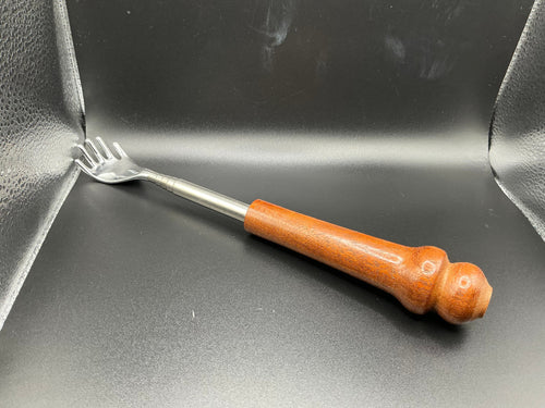 GM Utility Tool (Backscratchers) - Mahogany 1