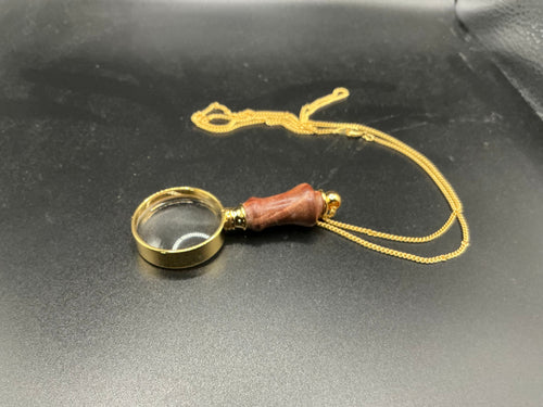 Maginfier Necklace - Burl