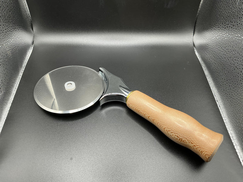 Pizza Cutter - Sycamore