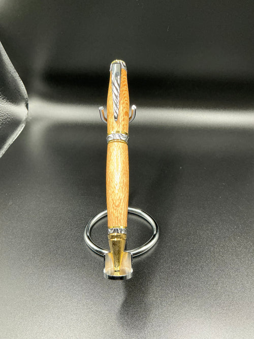 Ultra Big Ben - Silky Oak